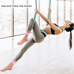 Non Slip Yoga Five Toe Grippy Trampoline Socks for Hospital Barre Sticky Gym Slipper Socks