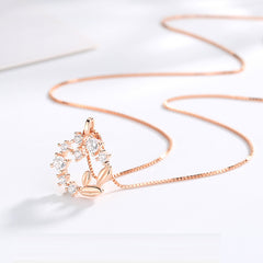925 Sterling Silver Rhinestone Garland Wreath Charm Pendant Necklace