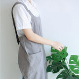 Bandage-Free Cross Back Apron with Pockets