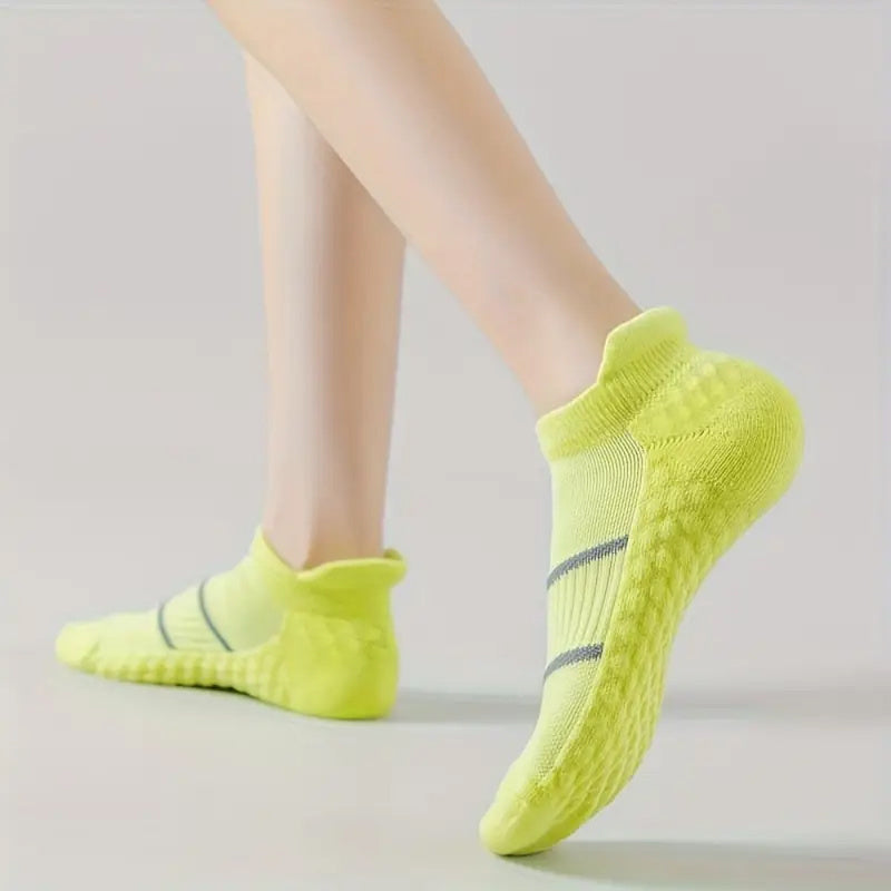 Mens Sport Socks Towel Bottom Running Socks Sweat Absorbent Ankle Socks Hosiery