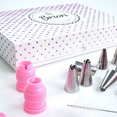 60Pcs Set Stainless Steel Icing Piping Nozzle Tips and Bags Cake Decorating Baking Kits