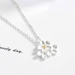 925 Sterling Silver Three Sping Flower Pendant Chain Necklace