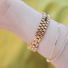 Bee Sister Luxury Color Crystal Rhinestone Women Quartz Wristwatch Butterfly Bracelet