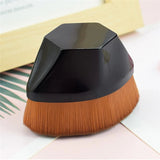 High-Density Seamless Foundation Brush